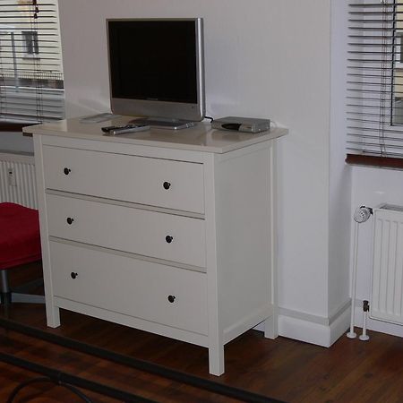 Business Flat Bahnhofstrasse Wiesbaden Quarto foto