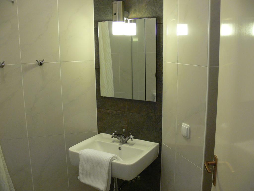 Business Flat Bahnhofstrasse Wiesbaden Quarto foto